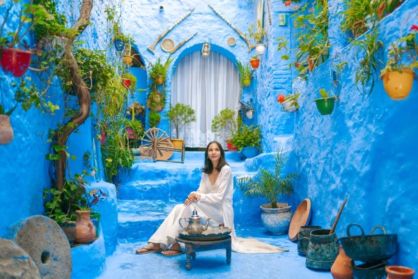 Travel from Marrakech to Tangier through Merzouga, Fes and Chefchaouen