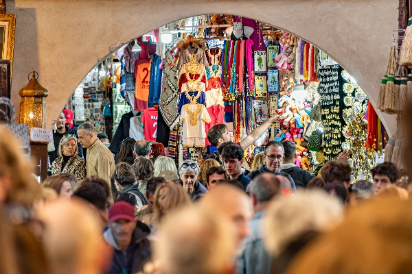 Desde Marrakech hasta Tánger a través del desierto del Sahara, Fez y Chefchaouen.
